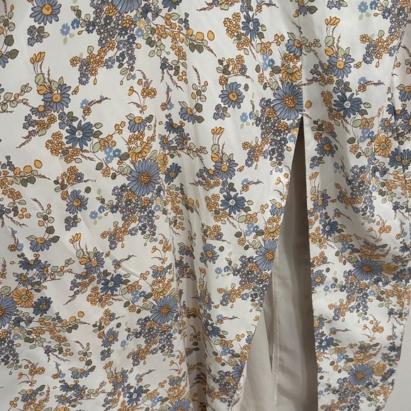 Floral Sleeveless Dress NWT - Picture 4 of 7